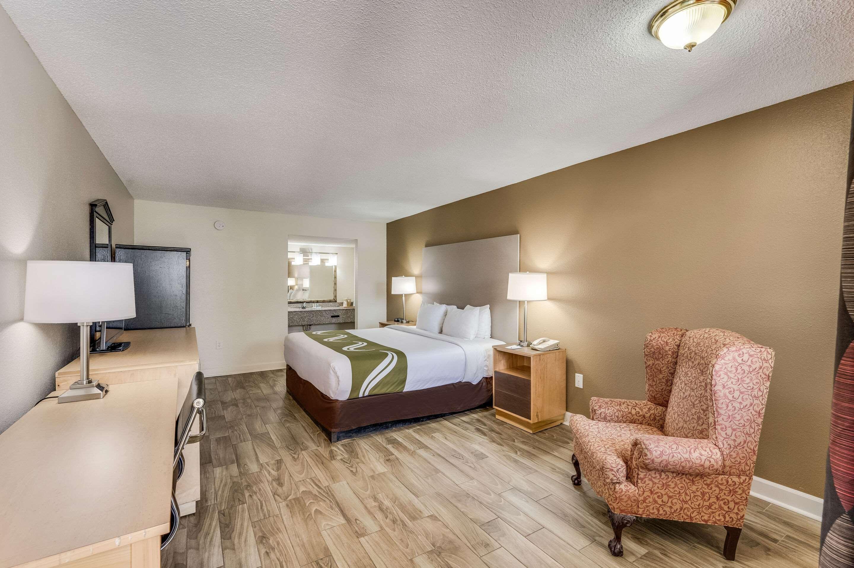 Quality Inn & Suites Hot Springs-Lake Hamilton Exterior foto