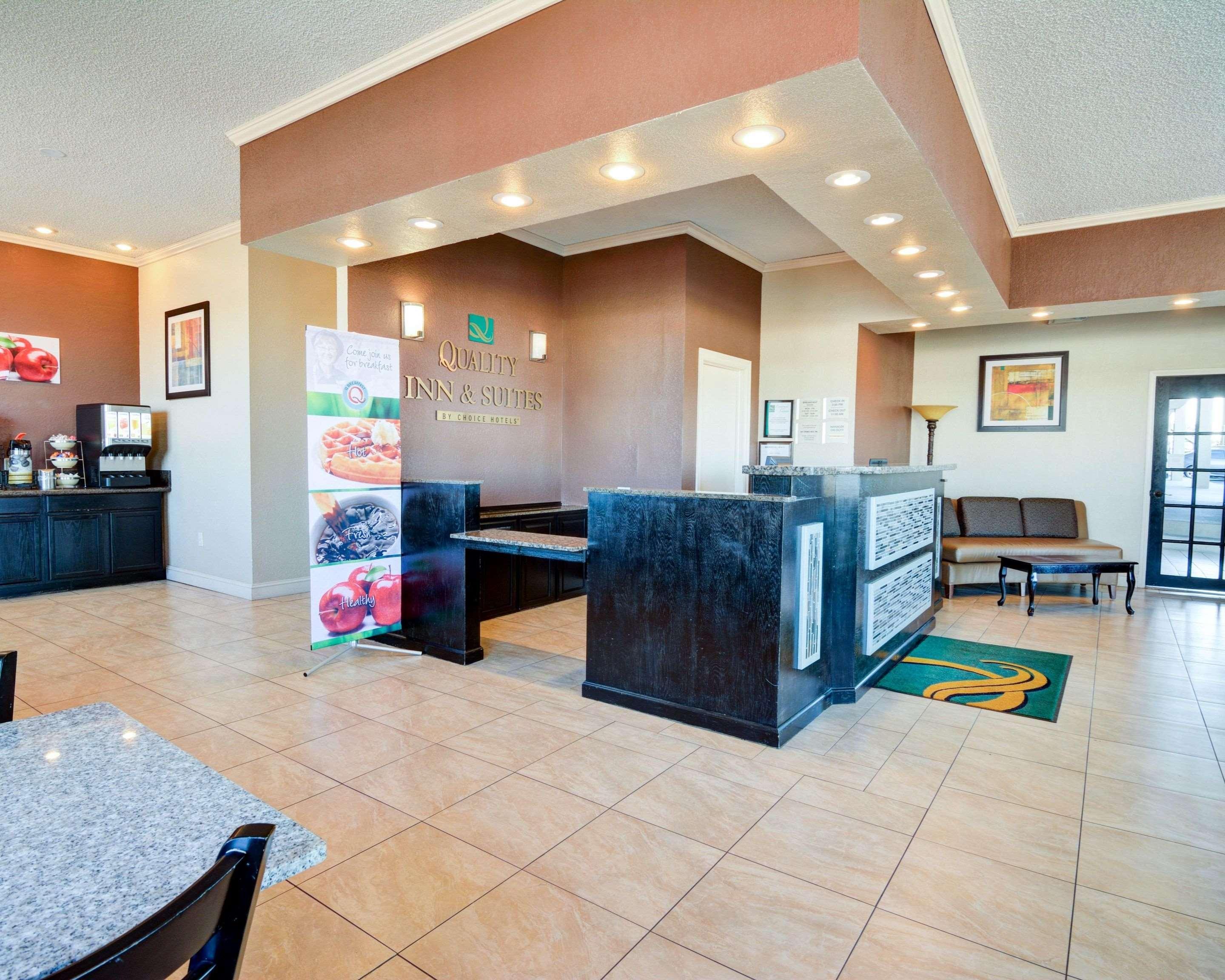 Quality Inn & Suites Hot Springs-Lake Hamilton Exterior foto